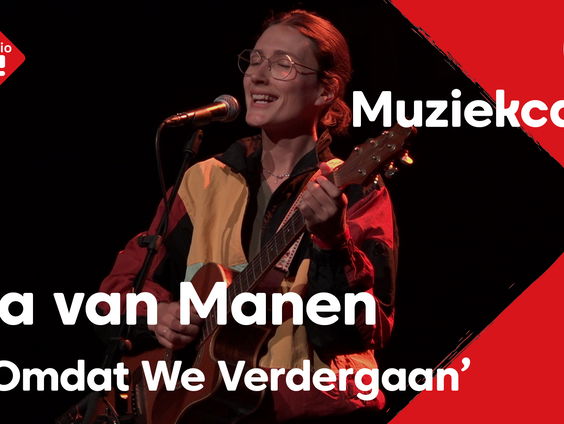 Eva van Manen - Omdat We Verdergaan | live in Muziekcafé