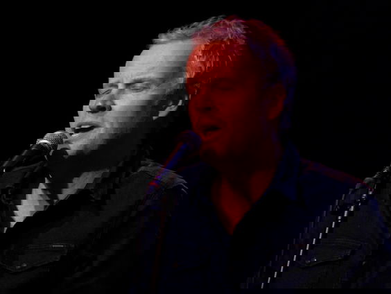 Veldhuis & Kemper - Zeikerd live in Muziekcafé