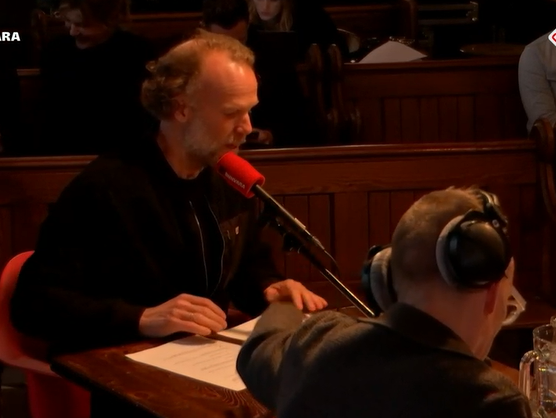 Cabaret: Testen van de corona zelftest