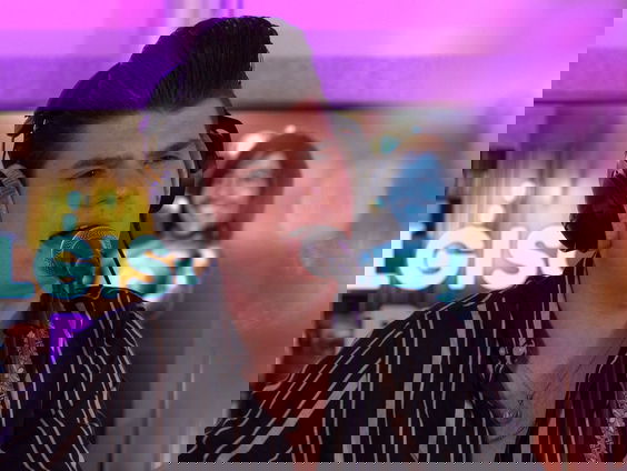 Mick Stender - Not An Addict (K's Choice cover) (Live @ Giel)