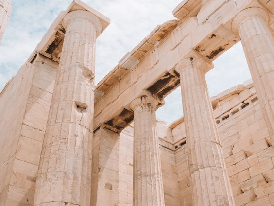 Griekse covers raden in de coverbak