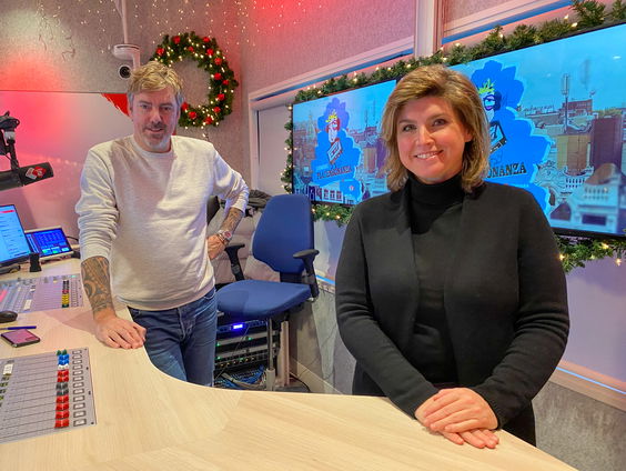 Televisierecensente Angela de Jong komt sidekicken!