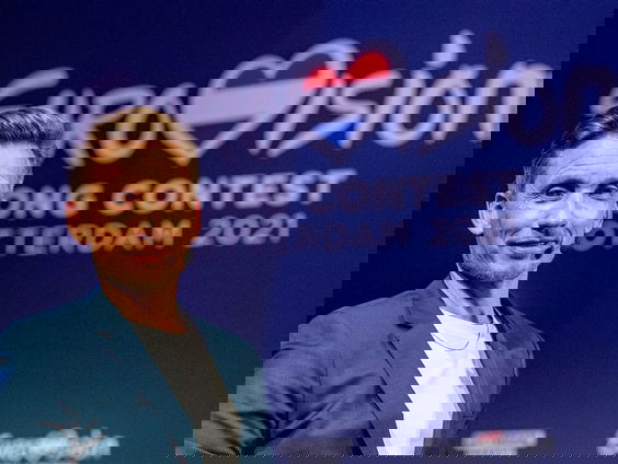 Nog spannend of green screen Songfestivalact Utrechtse Stefania werkt