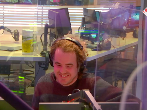 Eelke- Mirror (Live @ Giel)