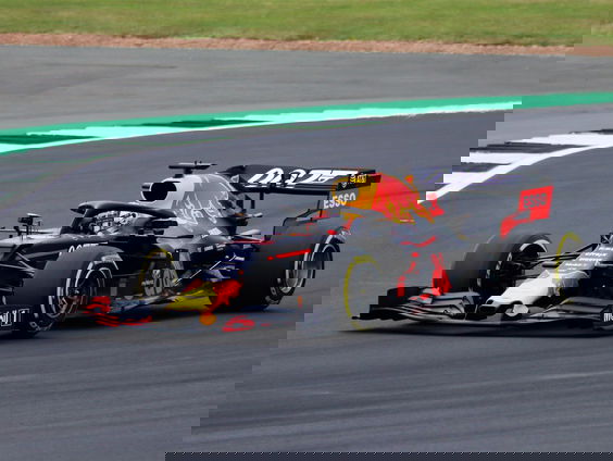 Nieuwe boek over Max Verstappen beschrijft zijn Cruijffiaanse grootte