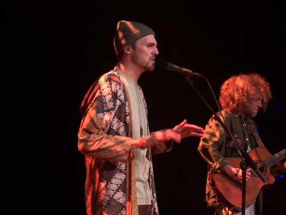 Goldkimono - 'Electric Swing' live bij Muziekcafé