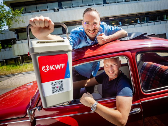 Wout & Frank gaan op pad met mysterieus 'Collecte Karretje'