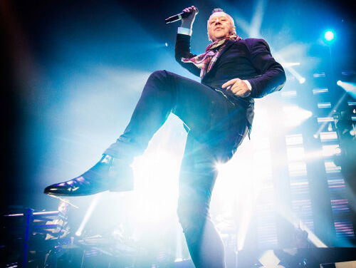 Simple Minds bestaat 40 jaar! Bart spreekt Jim Kerr over de aankomende tour