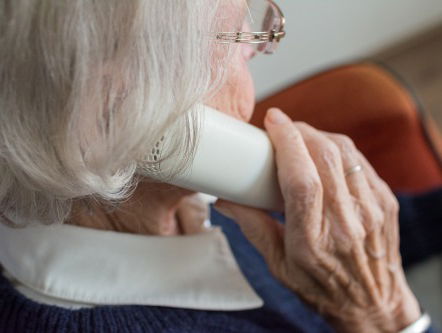 Hans heeft het door de zomer extreem druk bij de Luisterlijn