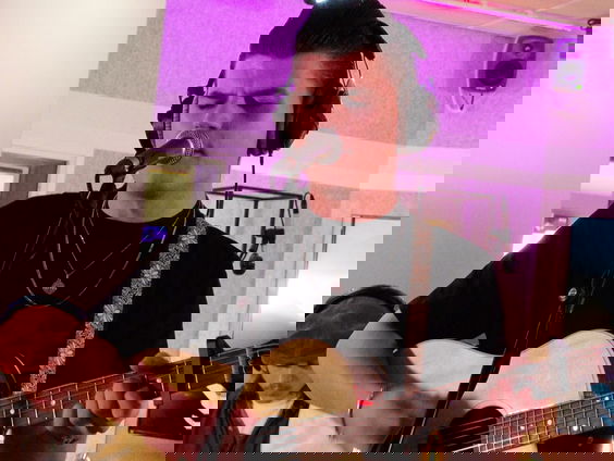 Mick Stender - Can't Forget (Live @ Giel)