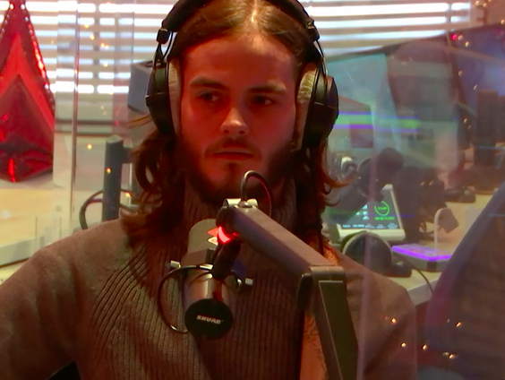 Jacques Ellis - Swimming (live@giel)