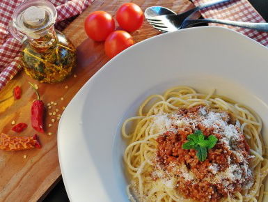 Spaghetti bolognese bestaat niet? Even bellen met Giovanni Caminita