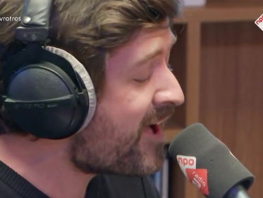 Tom Helsen - They Don’t Make ‘em Like You Anymore live @ Roodshow Late Night