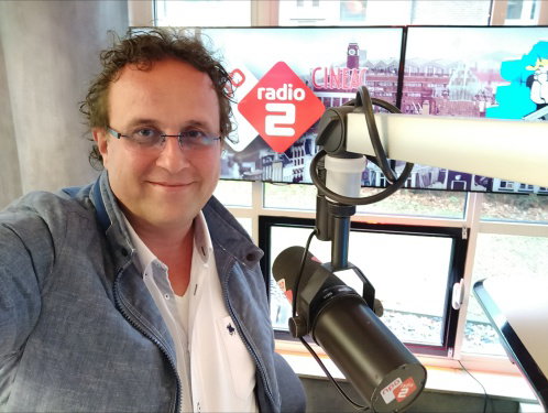 Cava om Rick van Velthuysen welkom te heten