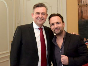 Emile Roemer - Supersnelle 60 Seconden goes politics