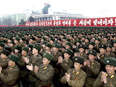 Stefan organiseert een conference call tussen Noord-Korea en de VS