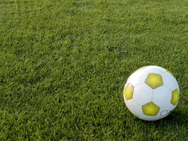 Rik is een held! Hij redde het leven van zijn tegenstander die op het veld een hartaanval kreeg