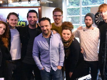 Oliver Alexander live