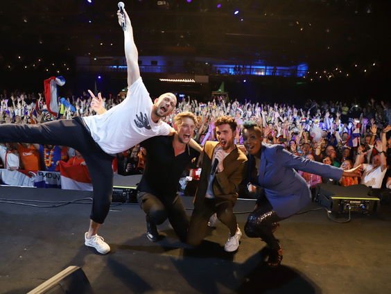 Sietse Bakker over publiek bij Songfestival: "Vooralsnog zijn de signalen positief"