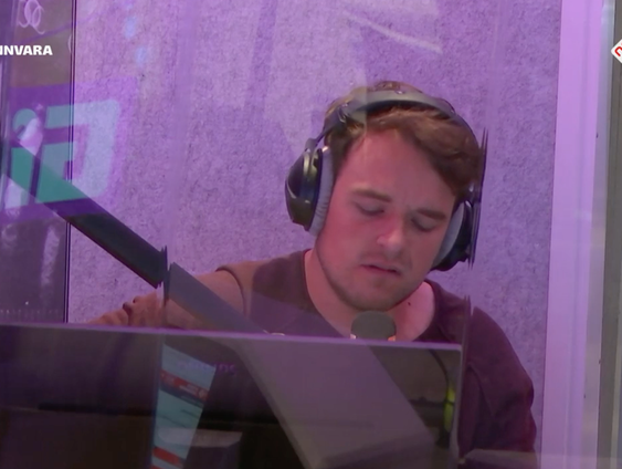 Emil Landman- sex on fire (live @ Giel)