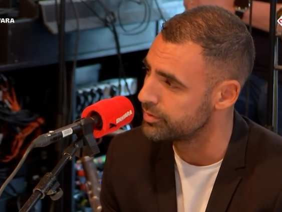 Amin Asad is Docent van het jaar geworden aan de HU, en brengt met zijn verhaal iets nieuws bij zijn studenten