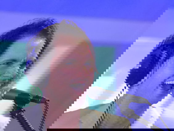 Jett Rebel - 'Going For A Ride Tonite' | 'Tonight' | live in Muziekcafé