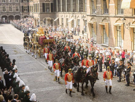 Is het om 6:45 al druk bij Paleis Noordeinde?