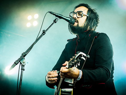 Blaudzun geeft Tekstuele Voorlichting bij 'Real Hero'