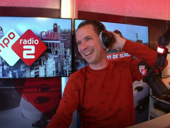 Bart Arens verklapt aan Danny Vera dat hij de TopSong heeft met ‘The Weight’
