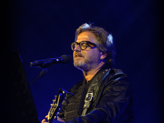 Guus Meeuwis - ‘Het Is Een Nacht’ live bij Muziekcafé in Poppodium 013 (Club Zoveel)