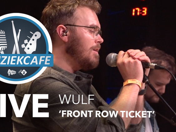 Wulf - 'Front Row Ticket' live bij Muziekcafé