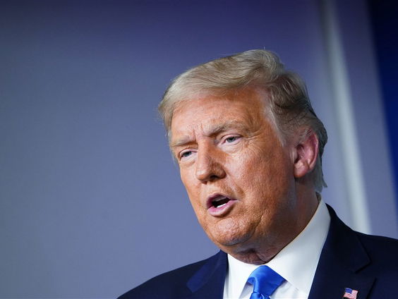 Victor Vlam over theatervoorstelling 'Donald Trump is niet gek'