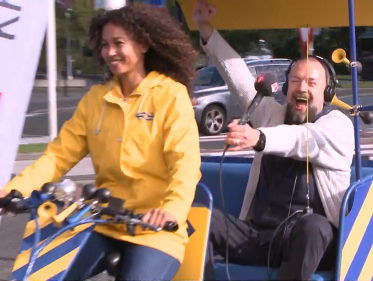 Jeroen Kijk in de Vegte neemt de NS Fietstaxi