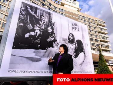 Fotograaf Claude Vanheye was bij de beroemde Bed-In van John Lennon en Yoko Ono