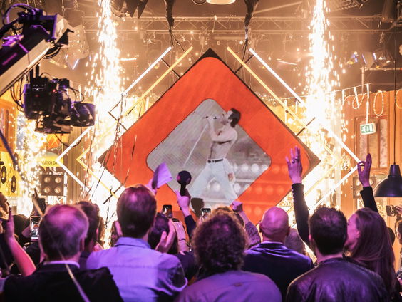 Filelezer Dennis Mooij blijkt Top 2000 Quiz talent