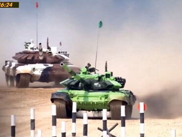 Tank biathlon en onderzeebootraces tijdens de International Army Games
