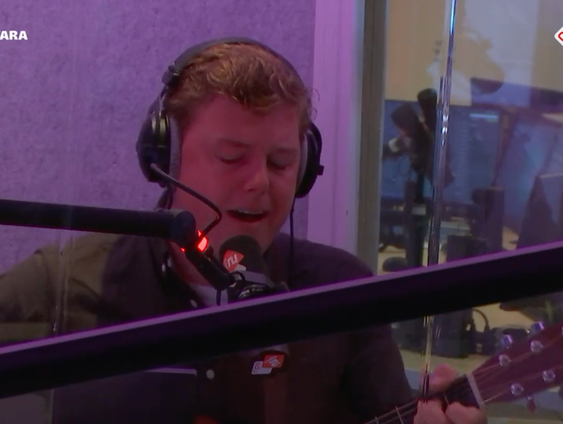 The Earthmen - Introduction (Live @ Giel)