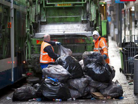 Top 5 over 5: In Best krijgen vuilnismannen gewapende beveiliging mee