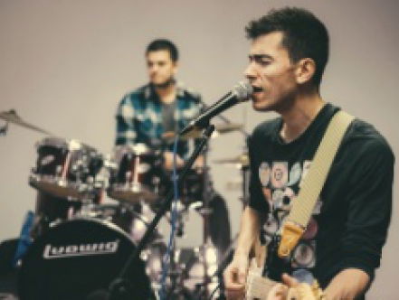 Zanger Kasper mist Funkin' for Jamaica in de Top 2000