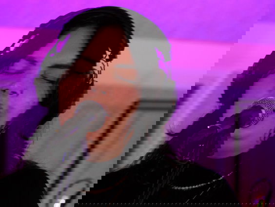 Penny Roox - Heartache (Live @ Giel)