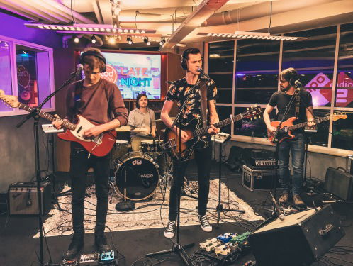 Slow Pilot - ‘Anyone’ live @ Roodshow Late Night