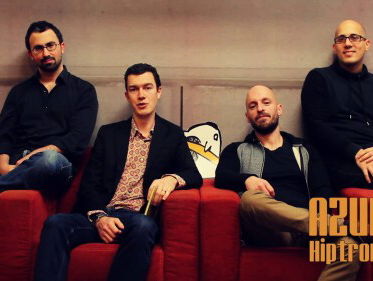 Rogier Schneemann (Azure Hiptronics) legt uit waarom zijn muziek 'Ultrafunkatronic jazz hippop' heet.