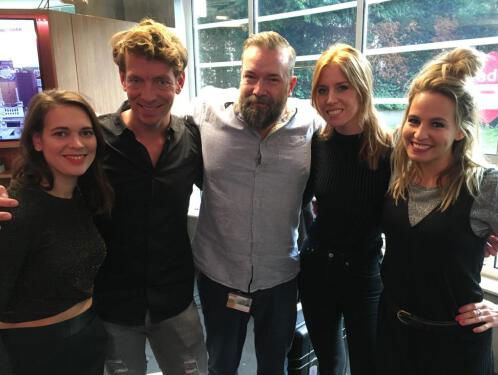 Wie is de inspiratie geweest voor de track 'Money'?