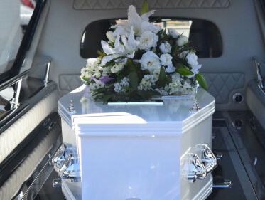 Uitvaartverzorgers zijn schimmig over kosten uitvaart