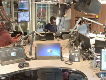 Marcel van kringloopketen Opnieuw & Co trapt Alle 13: Tweedehands af!