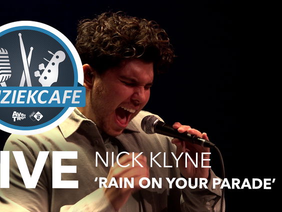 Nick Klyne - 'Rain On Your Parade' live bij Muziekcafé