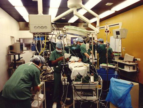 Vrijdag is het 'Dag van de Plastische Chirurgie'