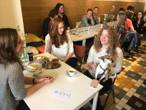 Reizende hondencafé