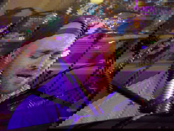 Leon Moorman - Een Mooi Verhaal (Une Belle Histoire cover) (Live @ Giel)