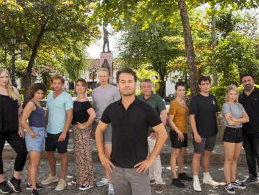 De 1e afvaller van Wie is de Mol? vraagt een plaat aan